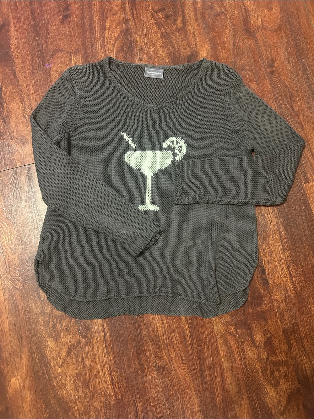 Wooden Ships Gray V-Neck Sweater with Cocktail Motif - Picture 3 of 6